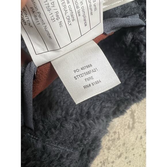 Patagonia Reversible Bivy Down Vest Mens M RARE NWT Fox Red‎ Sold Out Online! - Picture 8 of 9